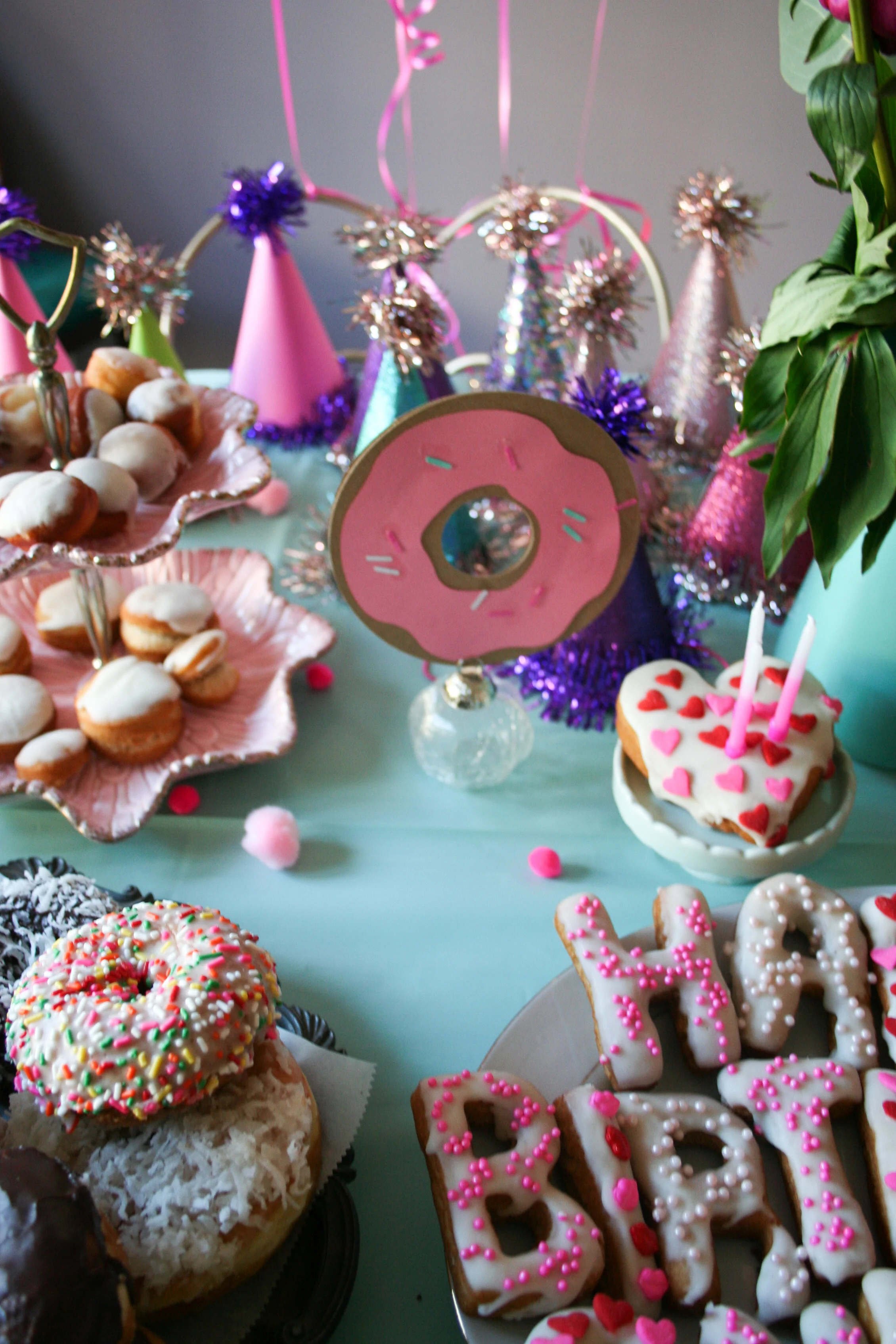 Donut-Birthday-Party-Legal-Miss-Sunshine-17