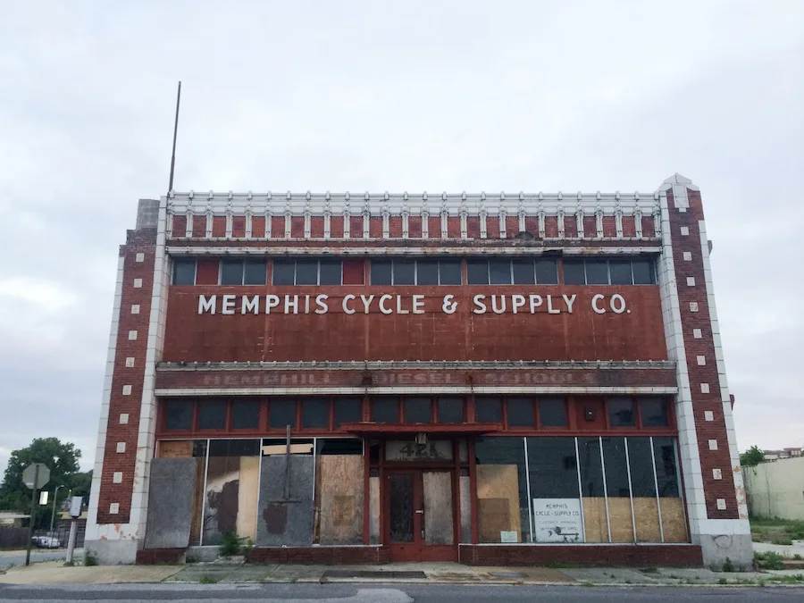 Memphis // Legal Miss Sunshine