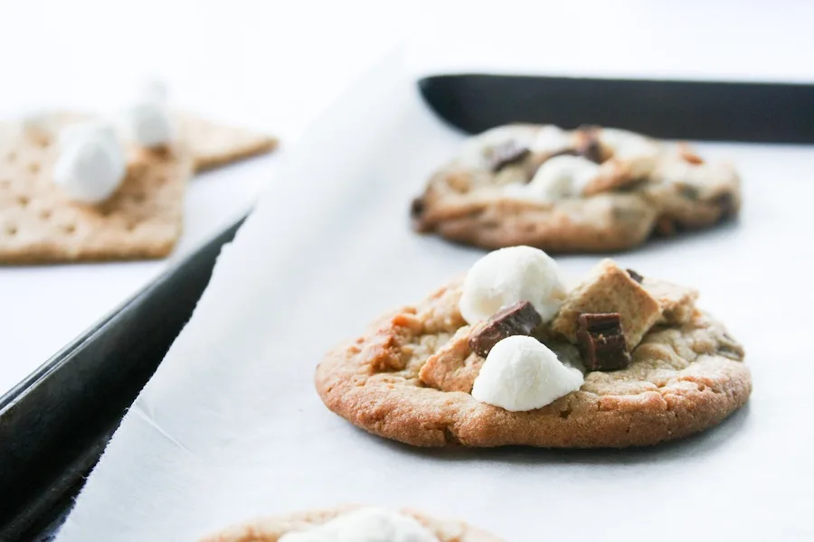 S'mores Cookies Recipe // Legal Miss Sunshine