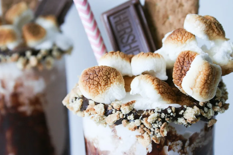 S'mores Milkshake Recipe // Legal Miss Sunshine