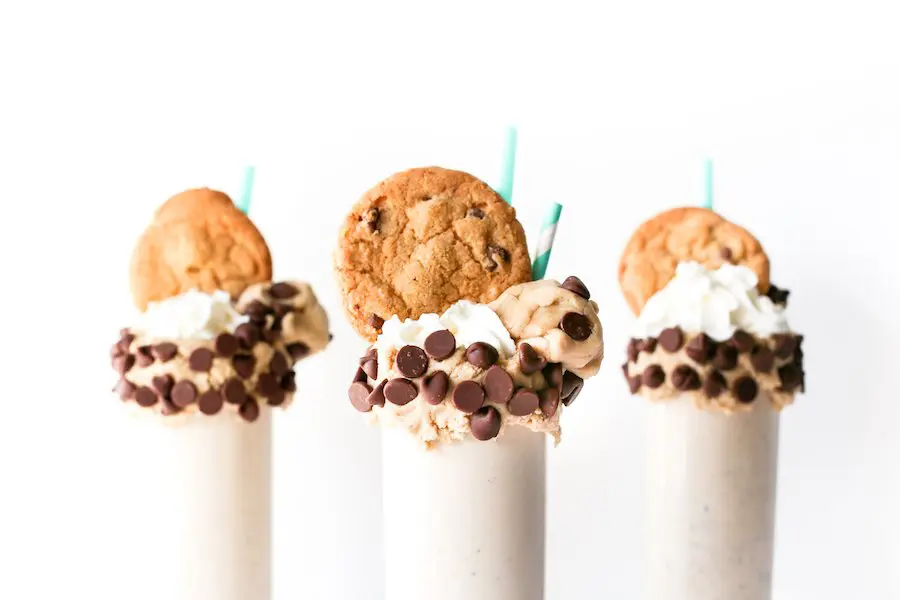 Chocolate Chip Cookie Dough Milkshake, Edible Cookie Dough, Raw Cookie Dough Milkshake, Cookie Dough Vanilla Milkshake, Over the Top Freakshake, Cookie Milkshake, Recipe, Make at Home, Salty Canary