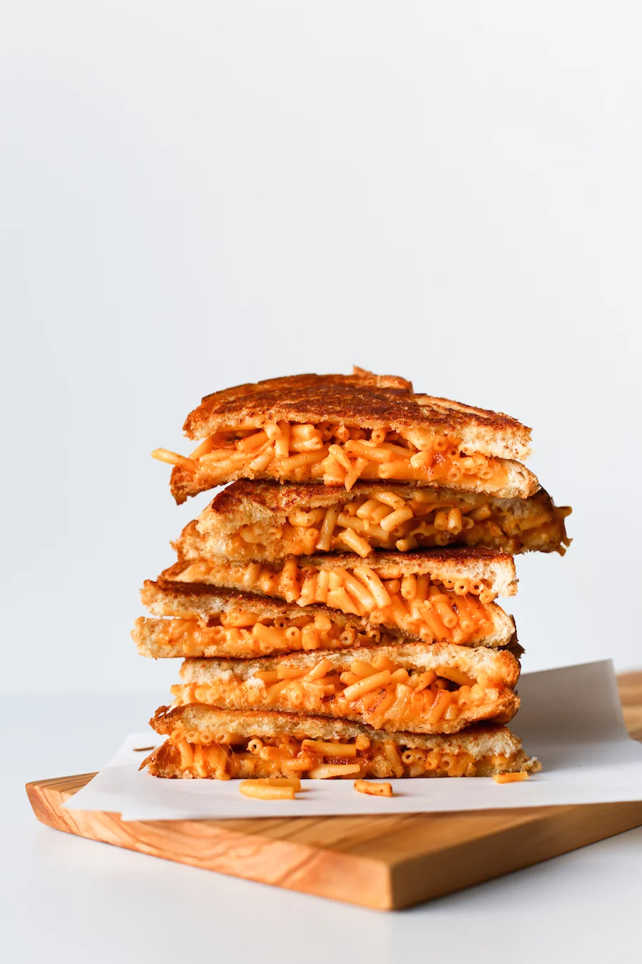 Mac And Cheese Grilled Cheese Sandwich // This is one comfort food stuffed into another comfort food and then grilled to perfection! // saltycanary.com