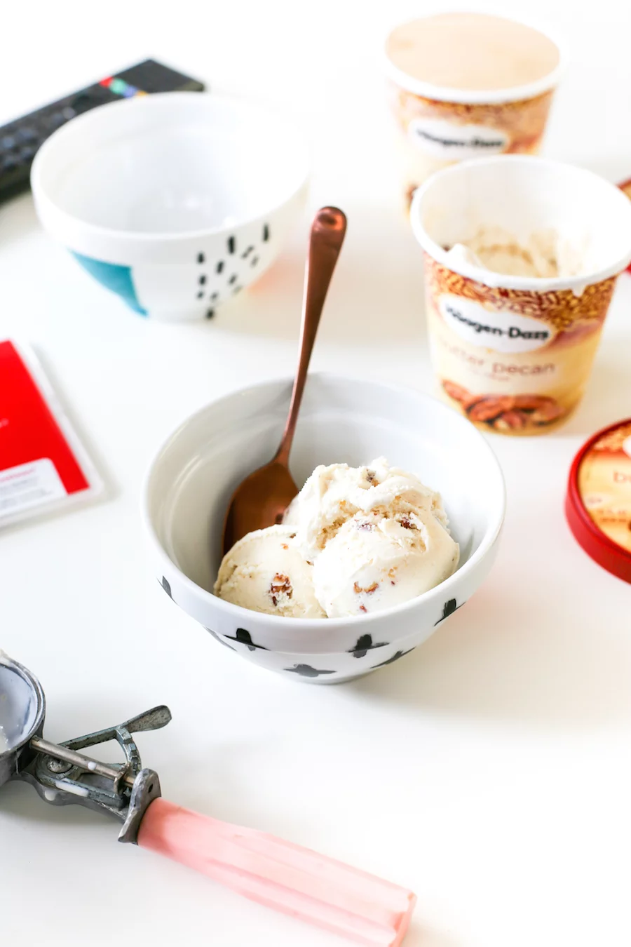 DIY Painted Ice Cream Bowls // Salty Canary