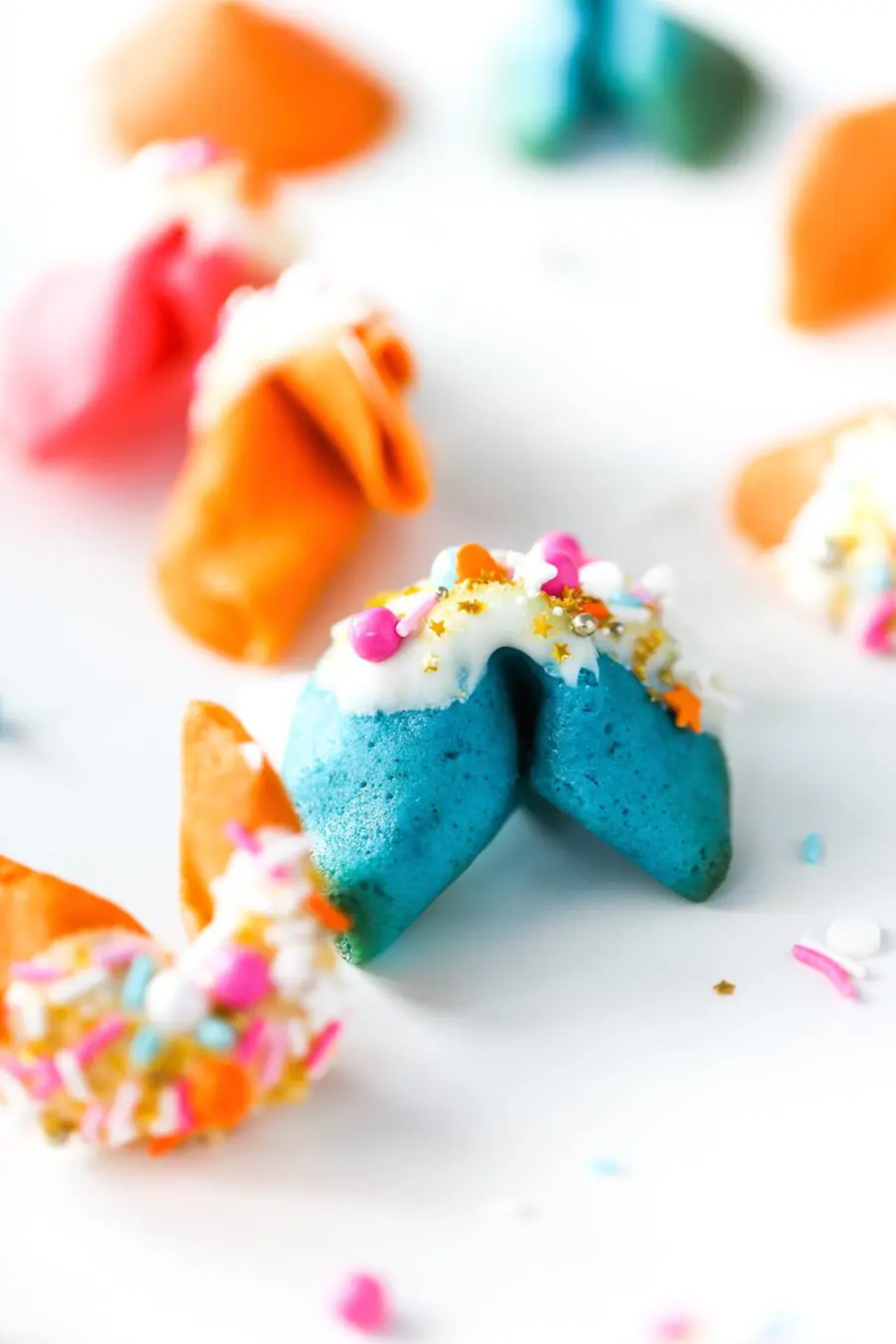 Colorful New Year's Eve Resolution (Fortune) Cookies // Salty Canary