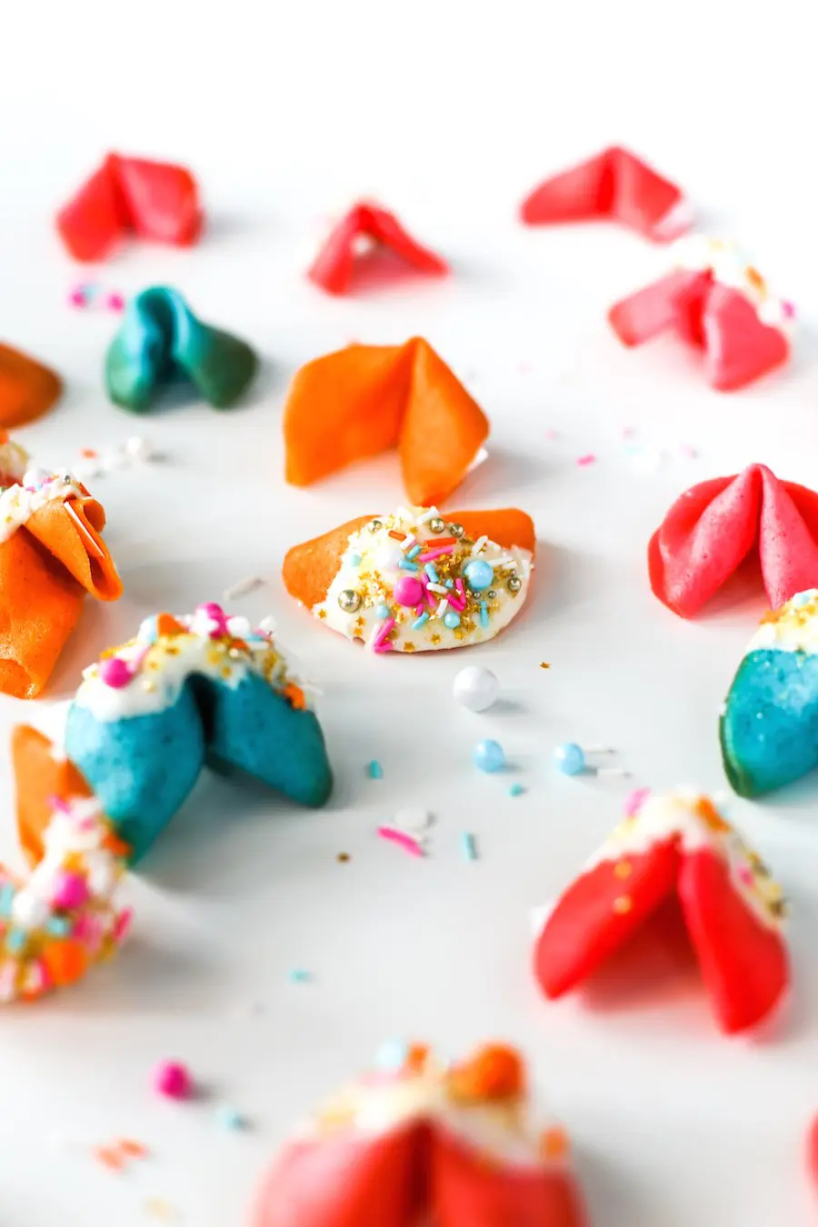 Colorful New Year's Eve Resolution (Fortune) Cookies // Salty Canary