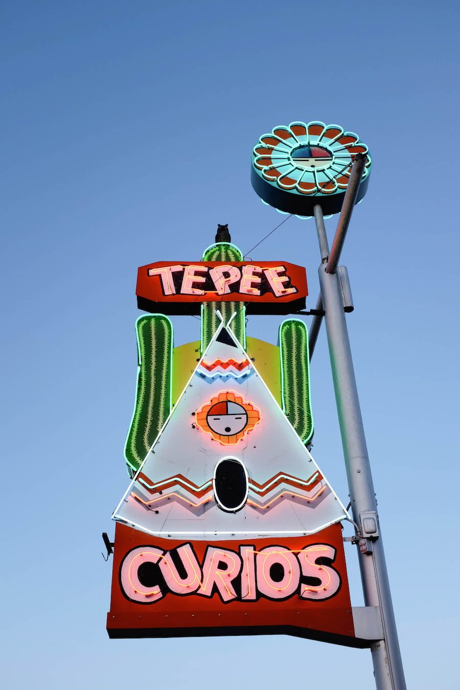 The Best Vintage Signs along Route 66 // Salty Canary
