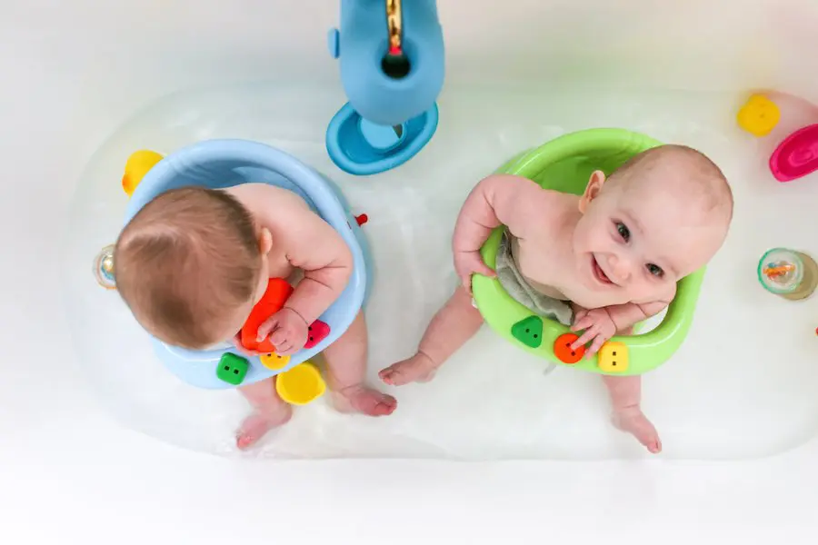 My Twins' Bathtime Routine// Salty Canary