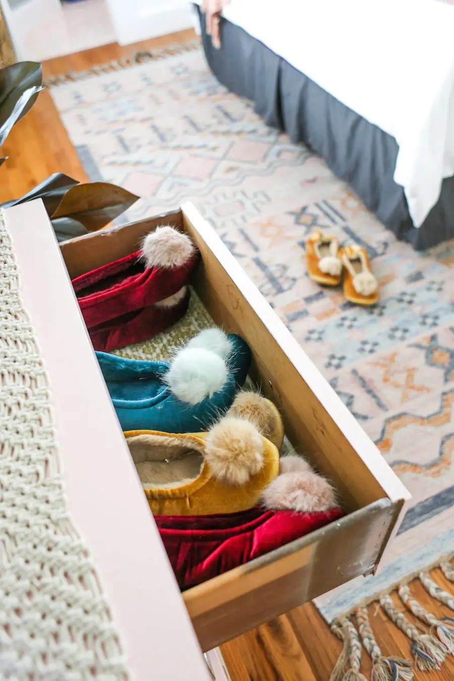 18 Tips to Make Your Guest Room Feel Like Home